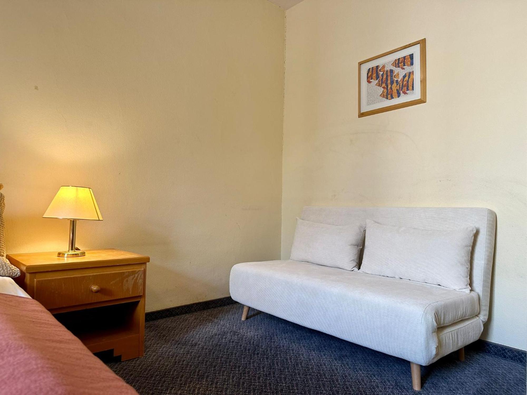 Very Central Apartments, 5 Min To City Center, No Reception Wina Bagian luar foto