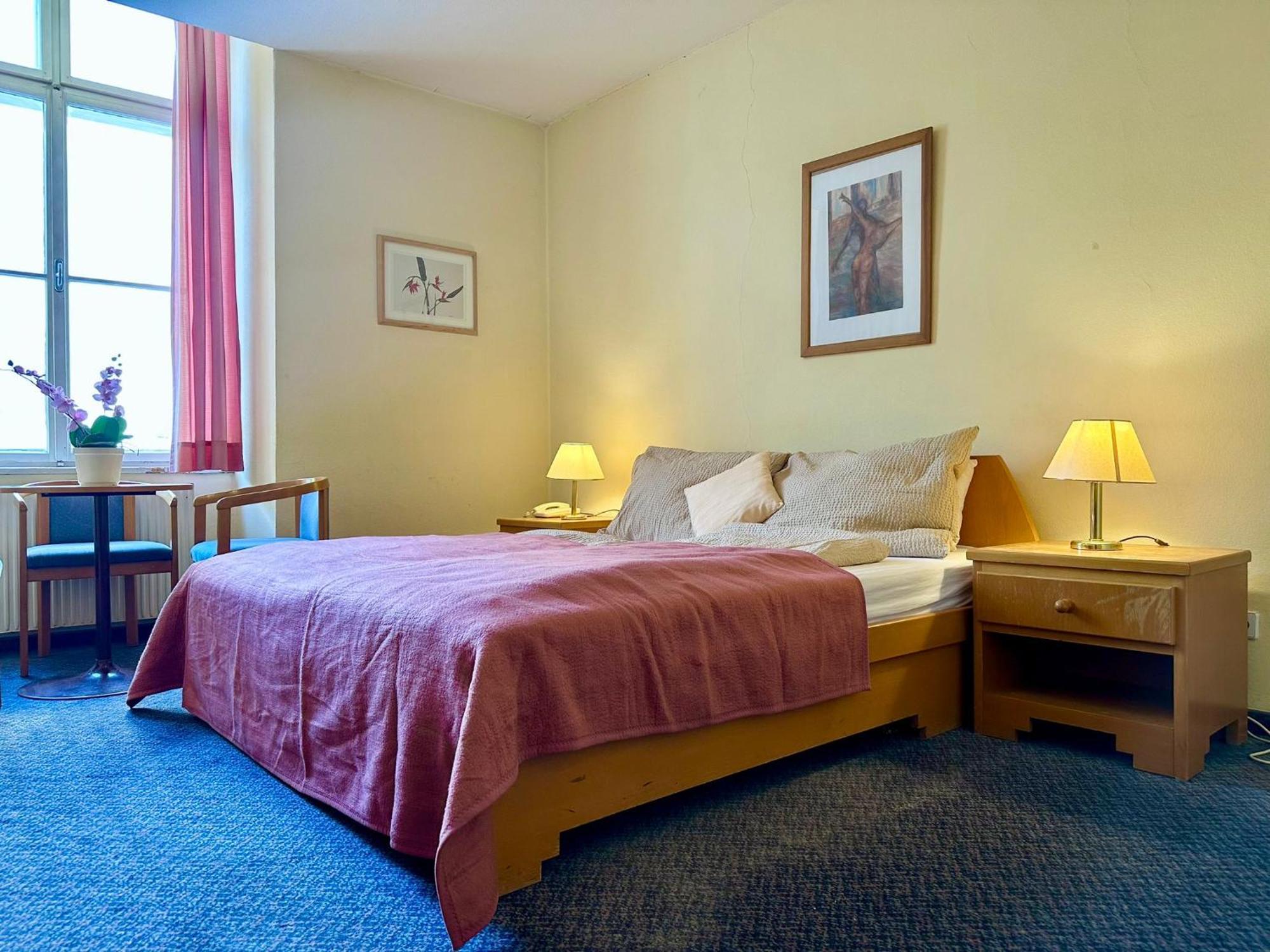 Very Central Apartments, 5 Min To City Center, No Reception Wina Bagian luar foto